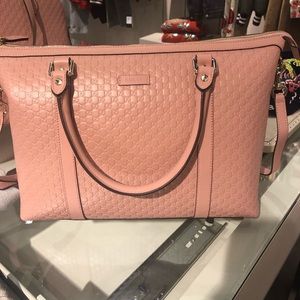 BRAND NEW Gucci handbag / crossbody
